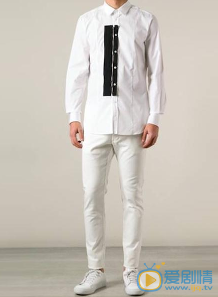 微微一笑很傾城楊洋肖奈白襯衫大盤點  楊洋肖奈服裝品牌介紹
