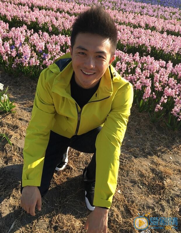  那年花開月正圓王世均是誰演的？王世均扮演者李澤鋒個人資料及生活寫真照欣賞