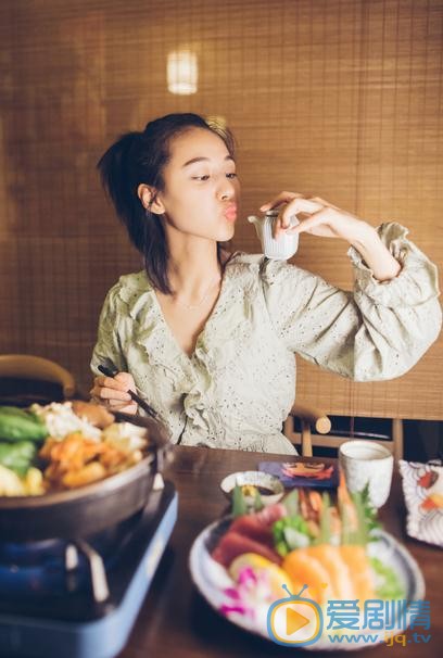 盛唐幻夜明慧是誰演的？盛唐幻夜明慧扮演者董琦個人資料、寫真及生活照欣賞