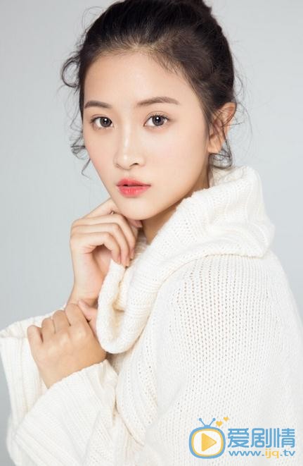 王若溪個人資料簡介 王若溪寫真