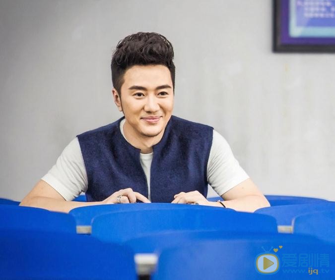 虎父犬子高帥是誰扮演的？虎父犬子高帥扮演者王浩鈞的個人資料、寫真及生活照欣賞