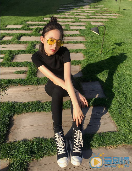 女不強大天不容陳思雲是誰扮演的?陳思雲扮演者朱顏曼滋個人資料及素顏寫真生活照欣賞