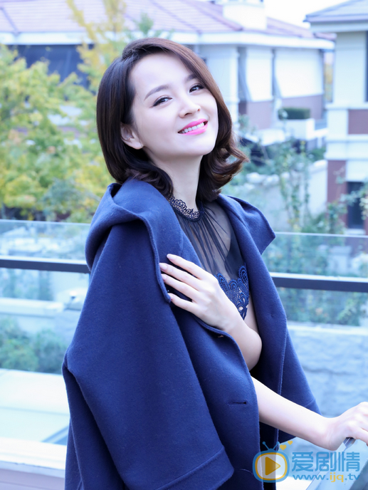 孤芳不自賞張貴妃是誰演的?張貴妃扮演者鄧莎個人資料簡介