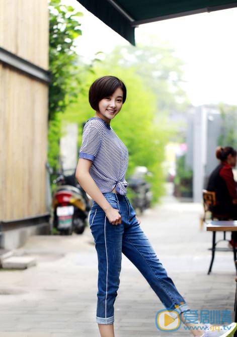 警花與警犬之再上征程董芳菲是誰演的？董芳菲扮演者吳昱瑤個人資料、寫真及生活照欣賞