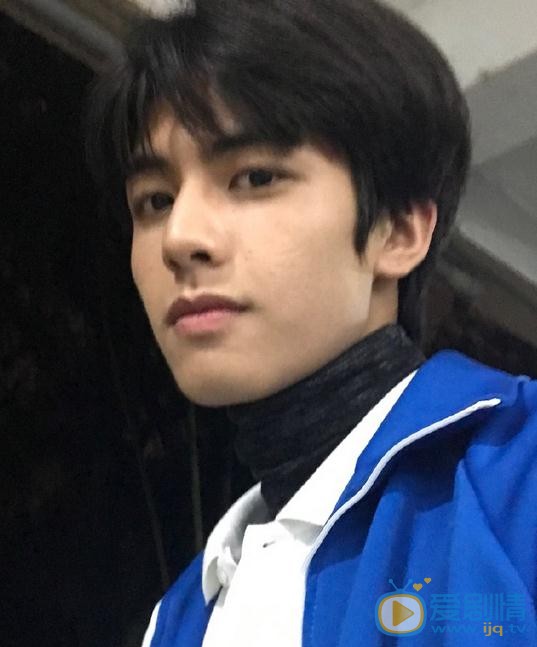 鳳囚凰容止是誰演的？鳳囚凰容止扮演者宋威龍個人資料、寫真及生活照欣賞