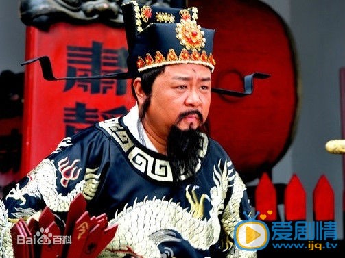  五鼠鬧東京包拯額頭上為什麼有月牙 關於月牙來歷的幾種傳說