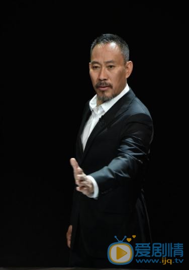 天下糧田劉統勛是誰扮演的？天下糧田劉統勛扮演者吳京安個人資料、寫真生活照 