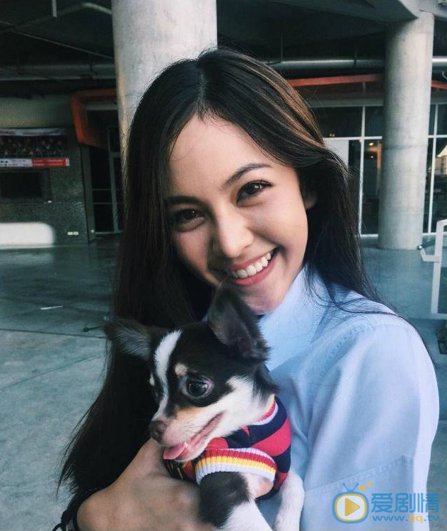 泰國女版陳偉霆走紅，網友：確定不是陳偉霆戴了假髮？