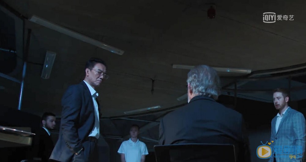 反恐特戰隊之天狼傑克懷疑王鐸 王鐸巧妙躲過一劫