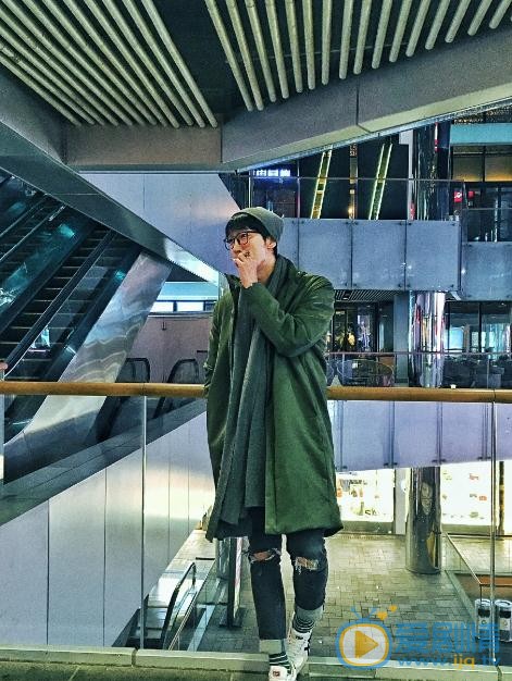 凡人的品格袁寶是誰演的？袁寶扮演者鄭家彬個人資料、寫真及生活照欣賞