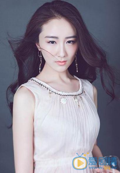 沈雨個人資料簡介 沈雨寫真