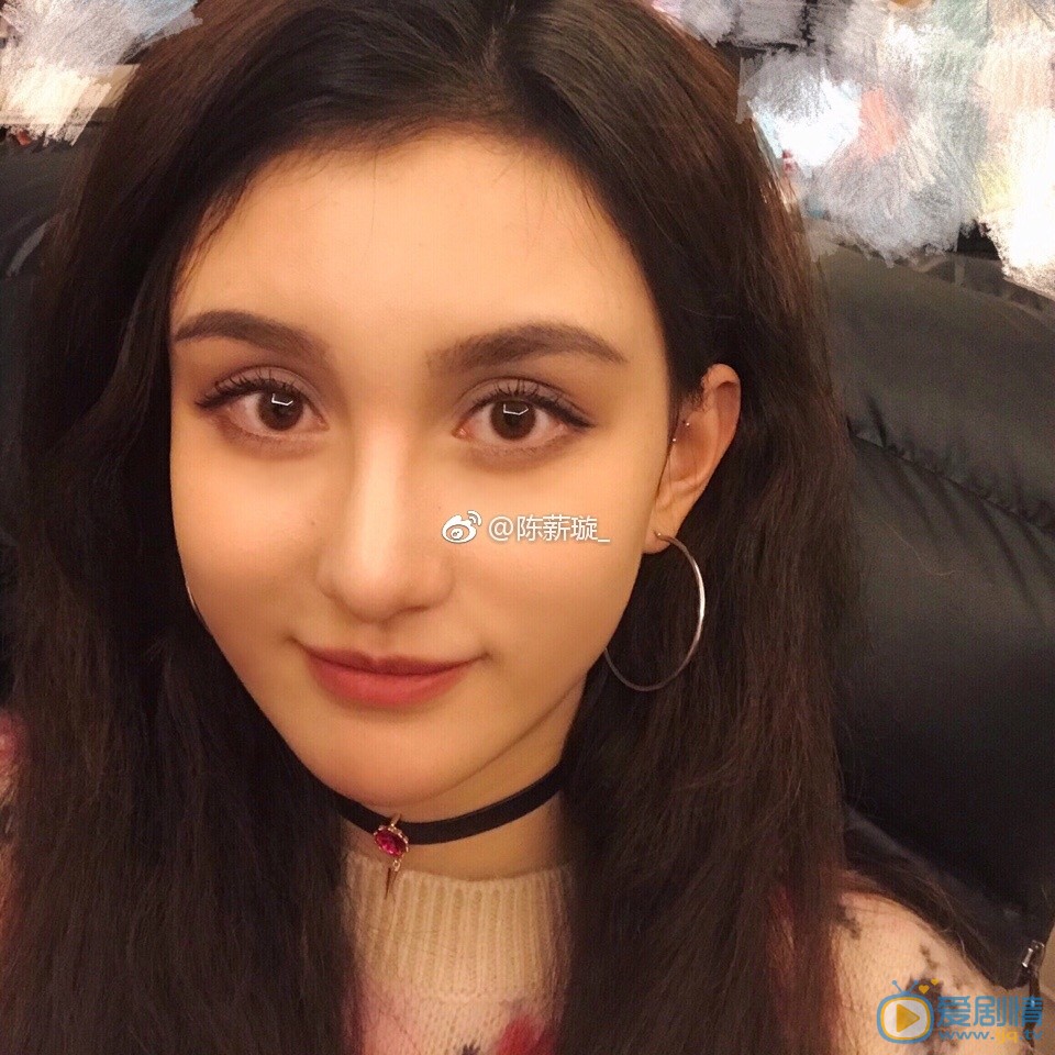 戀愛先生小美是誰扮演的？小美扮演者陳薪璇個人資料、寫真及生活照欣賞