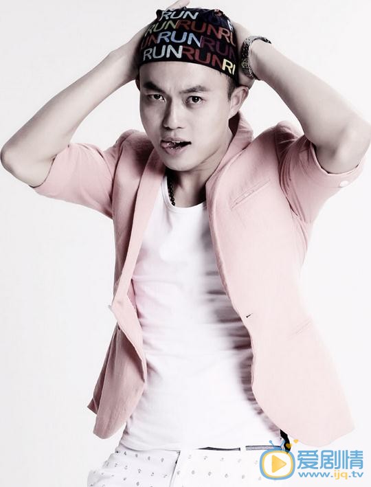 一路繁花相送阿Ken是誰扮演的？阿Ken扮演者李應七個人資料、寫真及生活照欣賞