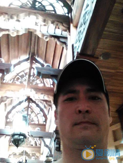 美味奇緣葉長海是誰演的？美味奇緣葉長海扮演者黃建群個人資料、寫真及生活照欣賞