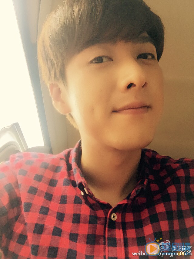 老九門齊鐵嘴扮演者應昊茗生活照欣賞