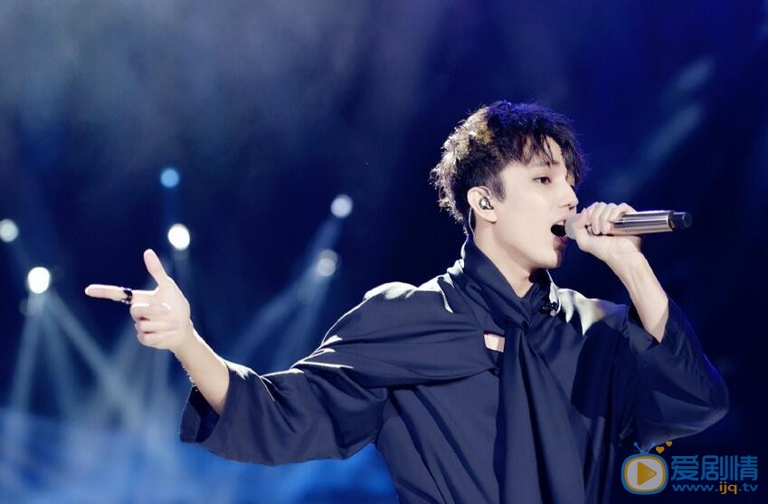 《歌手》收維塔斯律師函 迪瑪希《Opera 2》被禁演