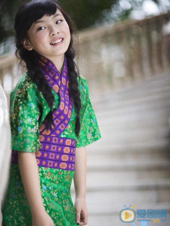 黃嘉琪個人資料簡介 黃嘉琪演藝經歷 黃嘉琪寫真圖片