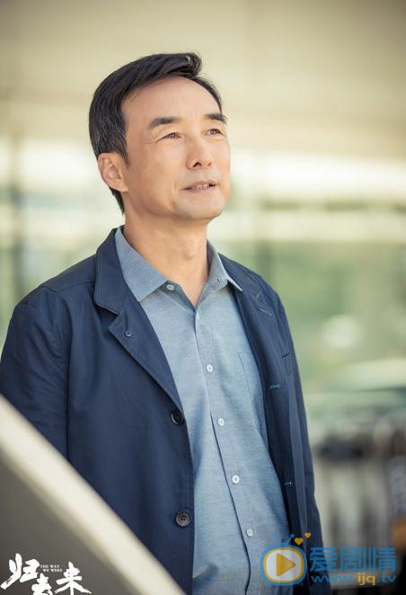 歸去來蕭清的家庭背景是什麼？蕭清為什麼不和父親姓何？