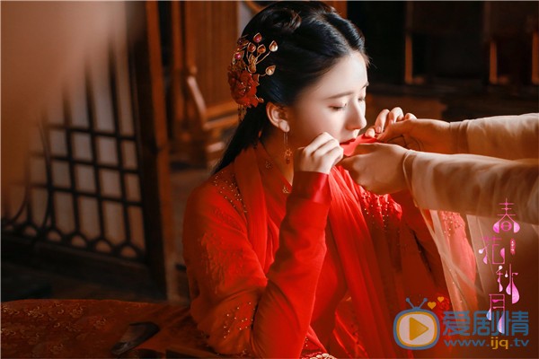 天雷一部之春花秋月蕭白喜歡誰？最後的結局怎么樣？