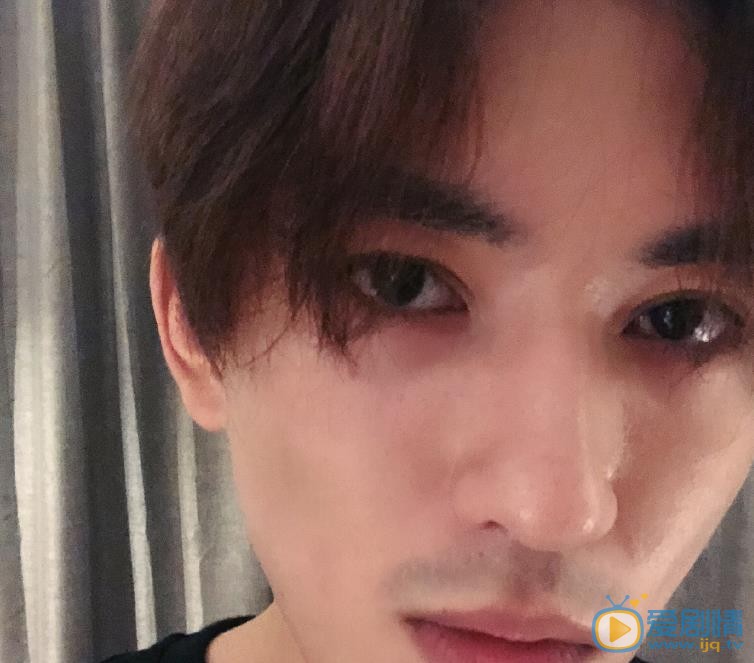 幕後之王凱文是誰扮演的？幕後之王凱文扮演者鄔立朋個人資料、寫真生活照