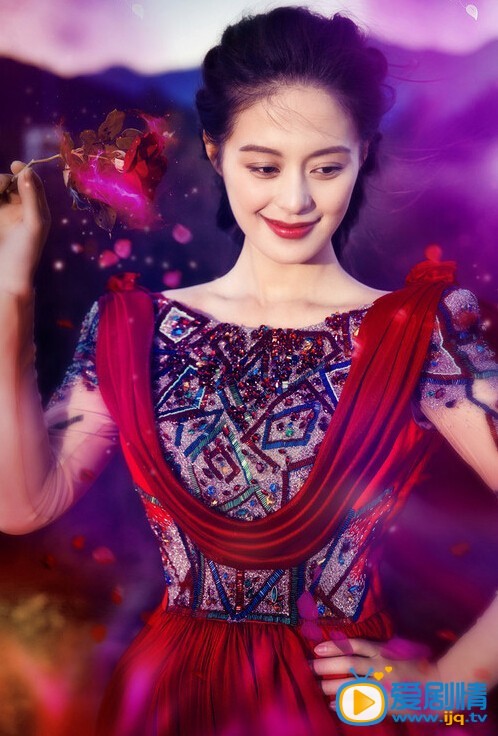 大村官之放飛夢想田花花飾演者王力可時尚寫真