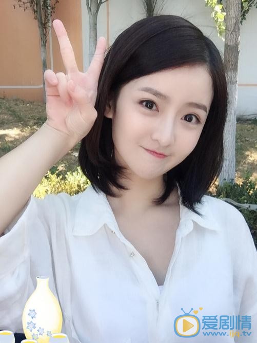 我的青春也燦爛李麗莉是誰演的？李麗莉扮演者夢秦個人資料、寫真及生活照欣賞