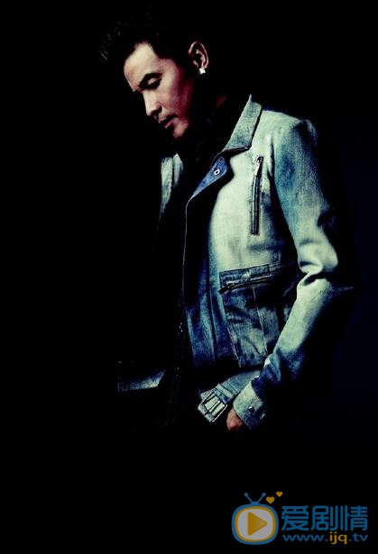 一路繁花相送辛開宇是誰演的？辛開宇扮演者李銘順個人資料、寫真及生活照欣賞