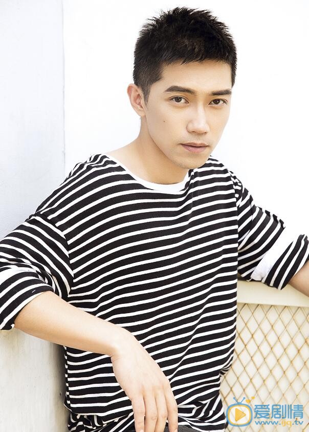 那年花開月正圓查坤是誰演的?查坤扮演者李藝科個人資料介紹及生活寫真照欣賞