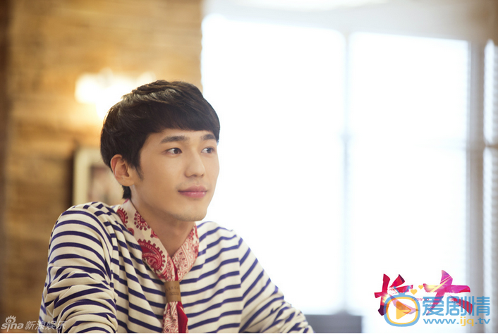 白宇《長大》劇照 飾演謝南翔 白宇個人資料簡介