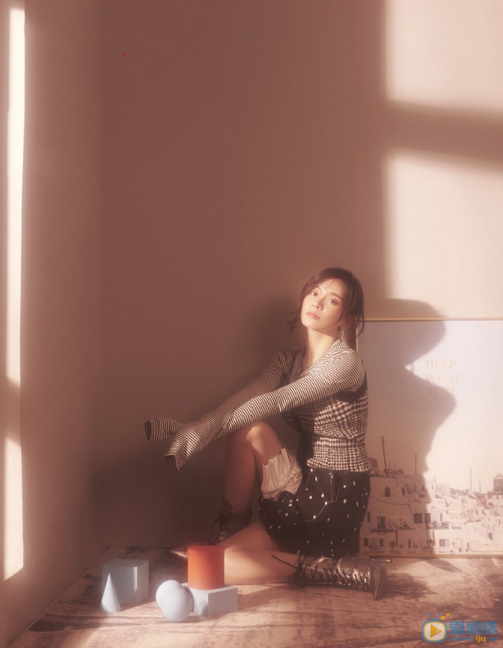 冷案蔡文心是誰飾演的？蔡文心飾演者施詩個人資料、寫真及生活照欣賞