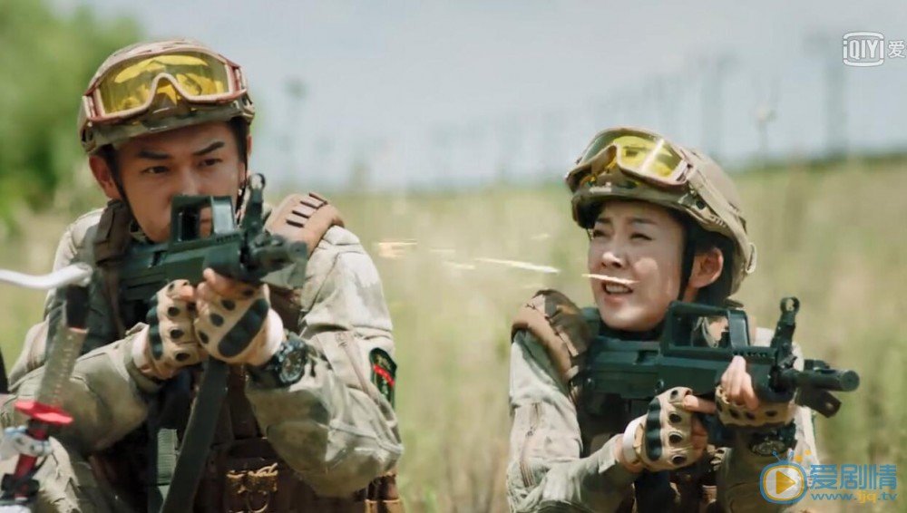 反恐特戰隊之天狼秦曉陽乘勝追擊 擊潰恐怖分子