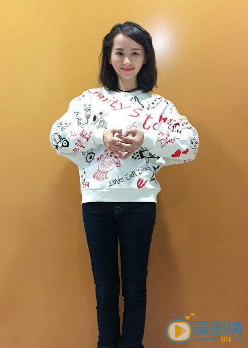 孤芳不自賞張貴妃是誰演的？張貴妃扮演者鄧莎個人資料簡介