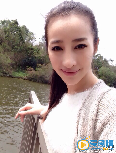 紀琴扮演者李舒桐生活照欣賞