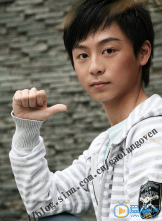 高凡個人資料簡介 高凡演藝經歷 高凡寫真圖片