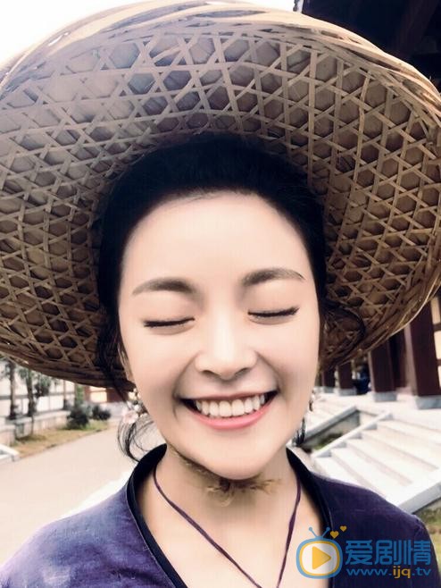 生逢燦爛的日子小薇是誰演的？小薇扮演者种丹妮個人資料、寫真及生活照欣賞