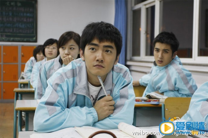 洪連城《人到四十》劇照 洪連城個人資料