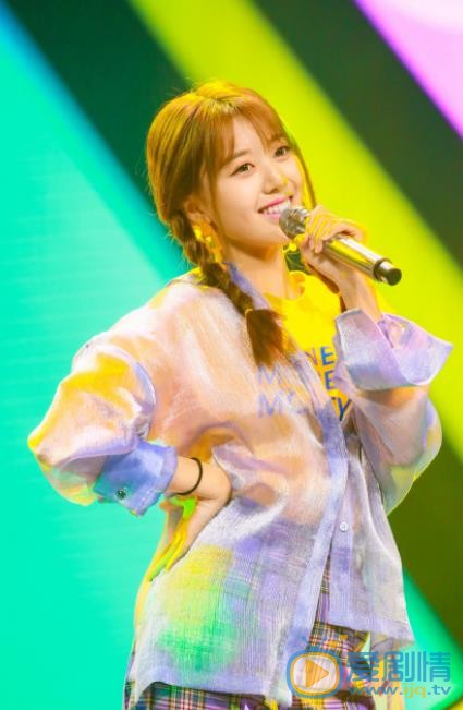 劉人語家庭背景