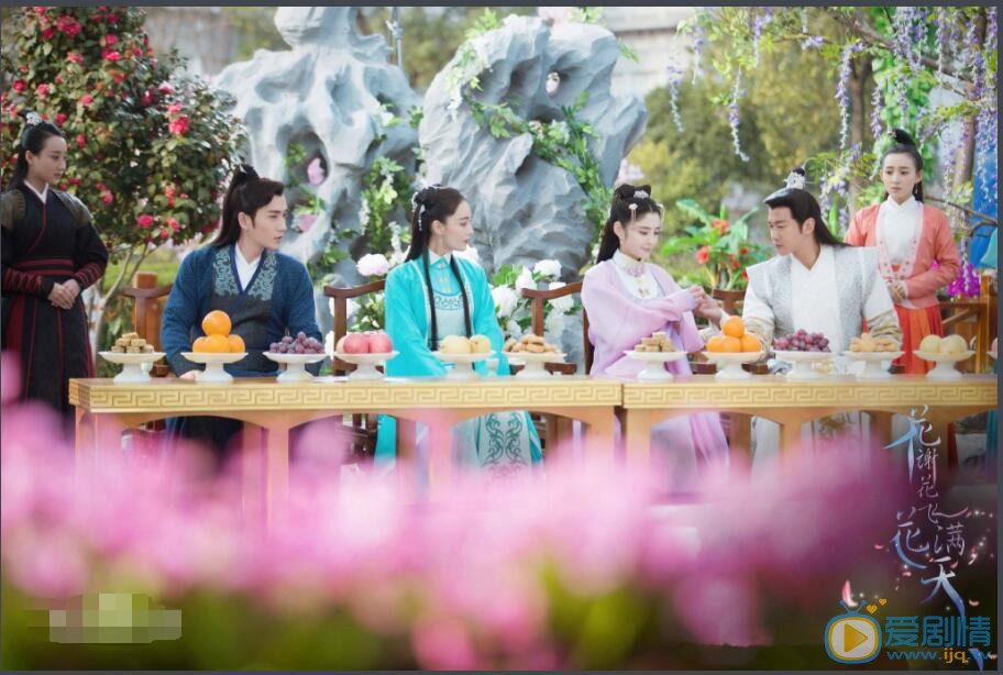 電視劇花謝花飛花滿天是小說改編的嗎 電視劇花謝花飛花滿天改編自哪部小說？