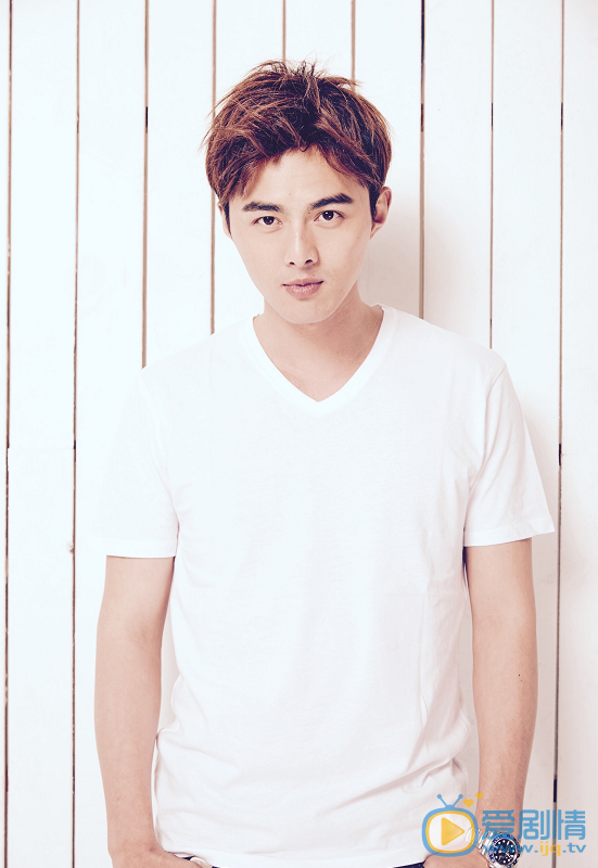 一粒紅塵閔朗是誰演的？閔朗扮演者葉祖新個人資料及生活寫真照欣賞