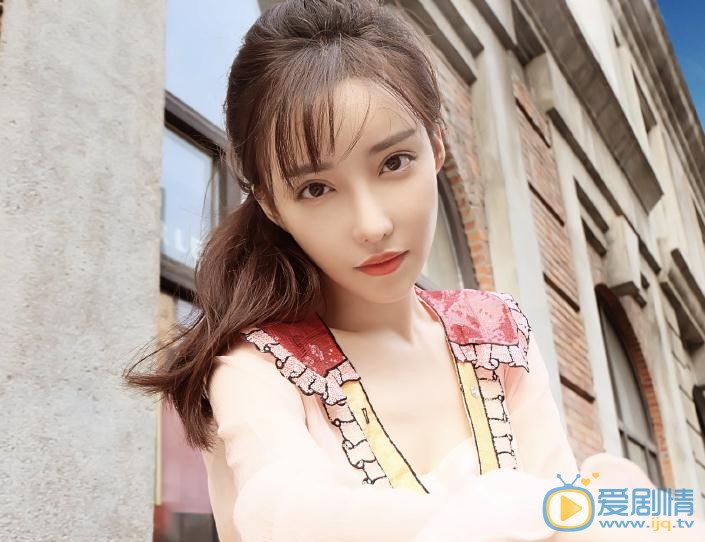 你和我的傾城時光厲靳媛是誰演的?厲靳媛扮演者劉凡菲個人資料、寫真及生活照欣賞