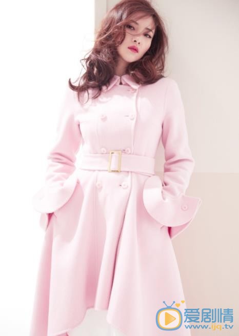 火王之破曉之戰裴珞傾是誰演的？裴珞傾扮演者柏安個人資料、寫真及生活照欣賞