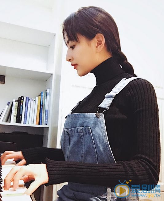 進擊吧閃電伊莎貝拉是誰演的？進擊吧閃電伊莎貝拉扮演者彭詩迪個人資料、寫真及生活照欣賞