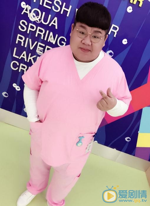 兒科醫生小胖是誰演的?兒科醫生小胖扮演者李東明個人資料、寫真及生活照欣賞