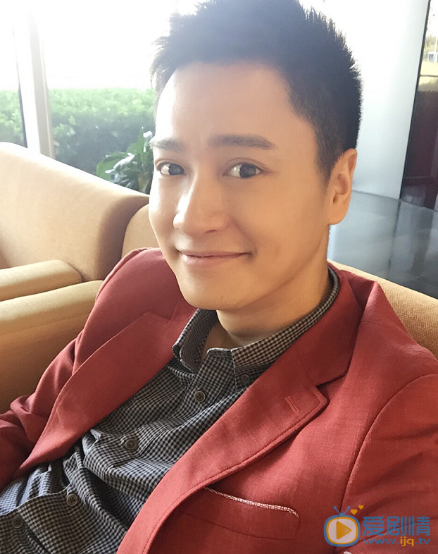  歡樂頌2曲連傑是誰演的？曲連傑扮演者郭曉然個人資料生活照欣賞