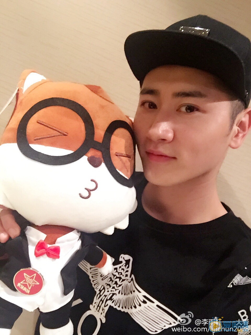 思美人張儀扮演者李雨軒寫真生活照