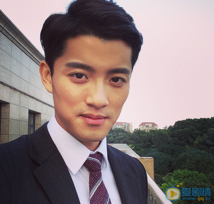  春風十里不如你小白是誰演的？小白扮演者陳奕龍個人資料及寫真生活照欣賞