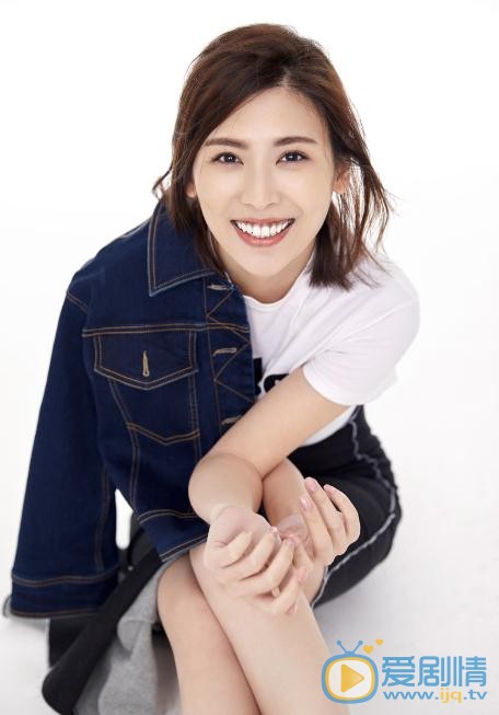 銀雪個人資料簡介 銀雪寫真