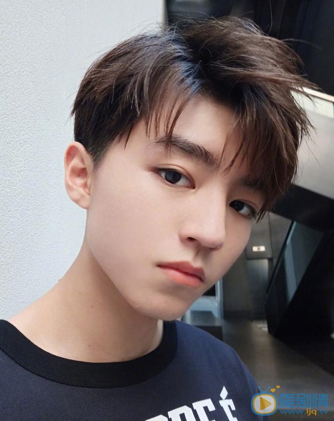 天坑鷹獵張保慶是誰演的？張保慶扮演者王俊凱個人資料、寫真及生活照欣賞