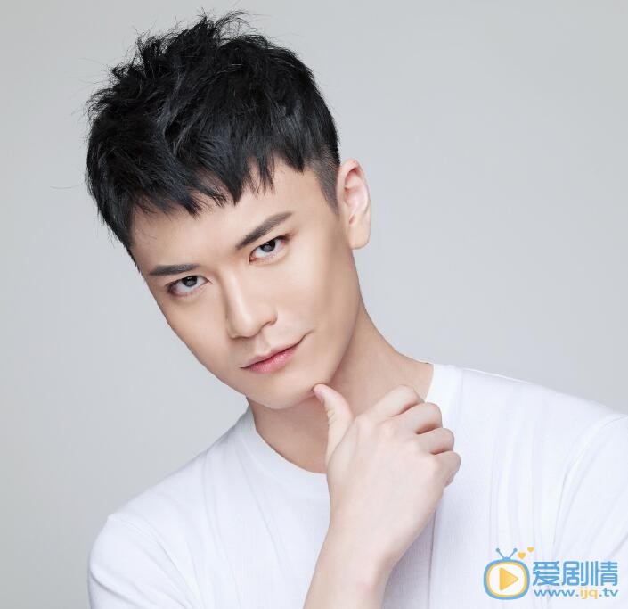 黃鶴立寫真 黃鶴立個人資料介紹