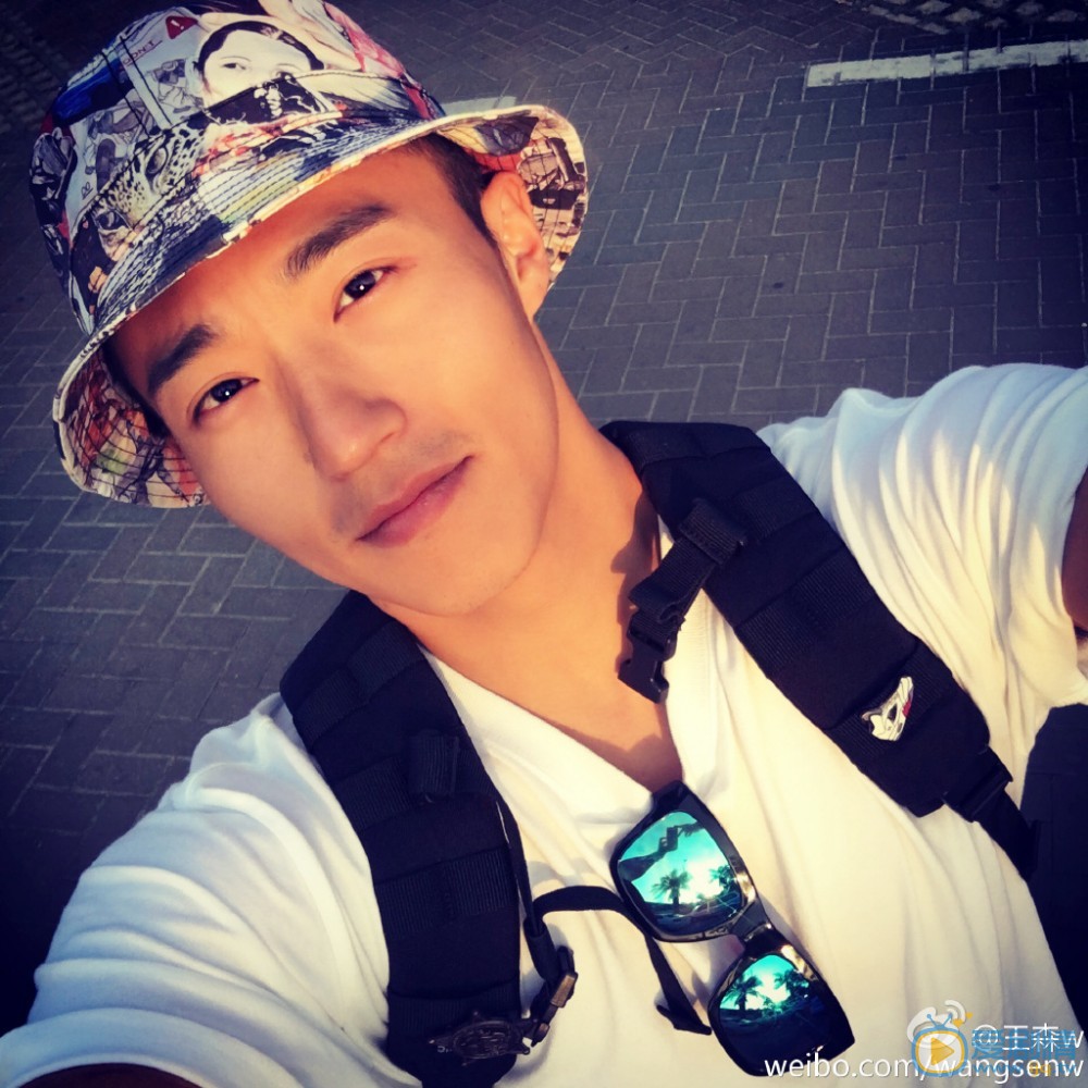 外科風雲揚子軒扮演者王森寫真生活照欣賞